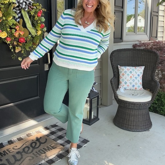 Cabi Austin Jeans - Picture 9 of 14